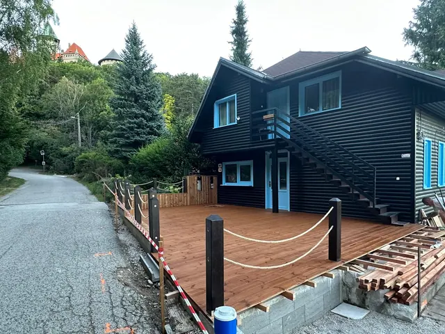 Terasa s lanovým zábradlím – fotka 9