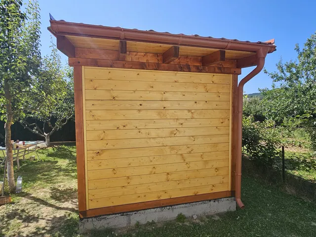 Drevená záhradná chatka – fotka 14