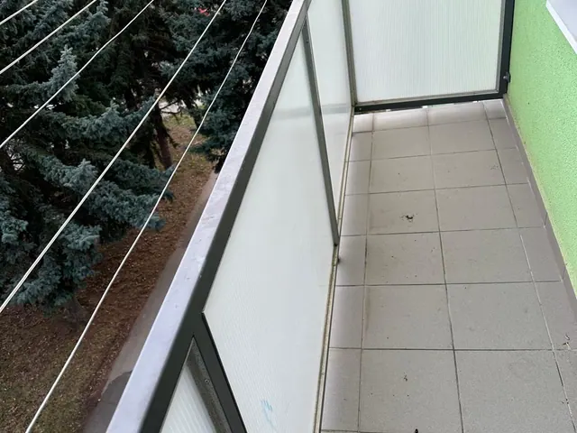 Zasklenie balkóna – fotka 8